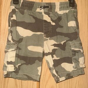 Wonder Nation Green and Tan Cargo Shorts